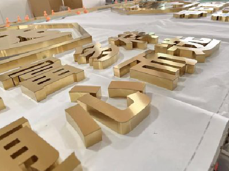 郴州拉丝不锈钢字的特点。